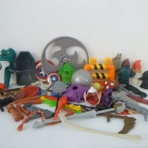 HUGE LOT ACTION FIGURE TOY ACCESSORIES